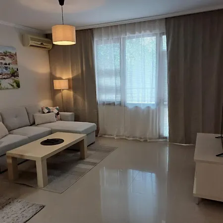 Lighthouse 1bedroom Gec 203 *